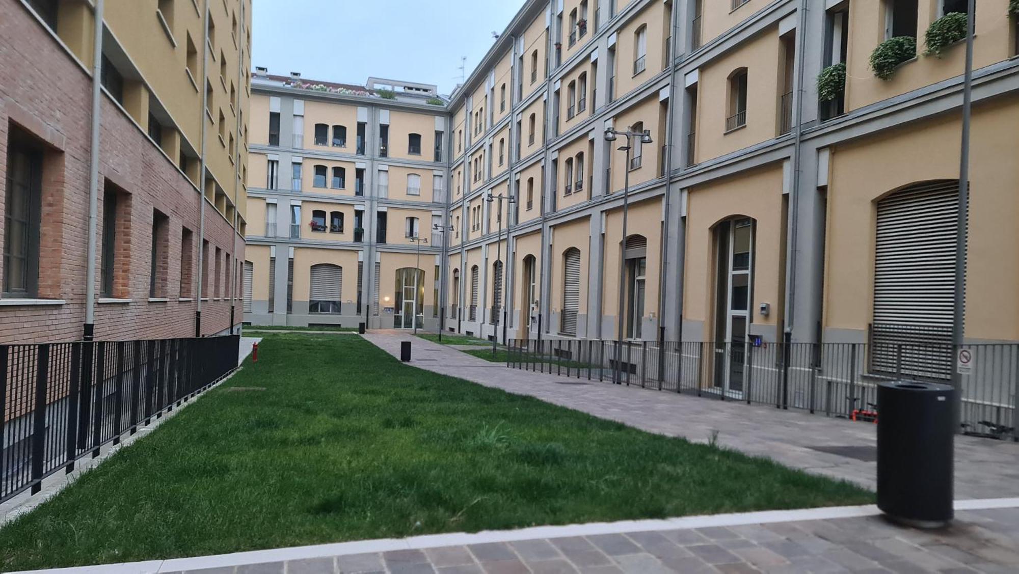Milan Space Loft - Apartment Close To M5 Subway - Free Parking - Sky & Netflix Tv Dış mekan fotoğraf